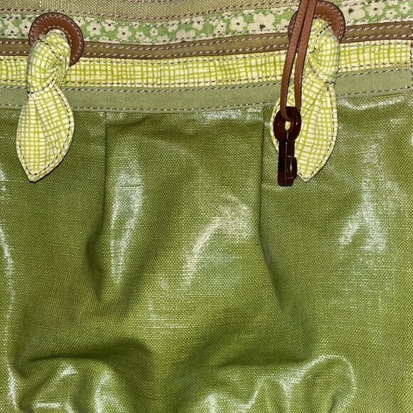 FOSSIL KEY PER TOTE Apple Green Coated Canvas Shoulder Bag Purse Handbag - NEW - Picture 2 of 12